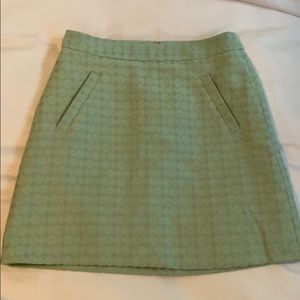Patterned/textured mint green skirt